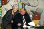 Vlaardingen 13 oktober 2020
Bassie en Adriaan openen in het Vlaardings Museum hun expositie over hun carrierre .
Bas v Toor en Aad v Toor hun vrouwen zijn natullrlijk ook aanwezig.