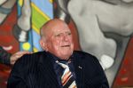 Vlaardingen 13 oktober 2020
Bassie en Adriaan openen in het Vlaardings Museum hun expositie over hun carrierre .
Bas v Toor en Aad v Toor hun vrouwen zijn natullrlijk ook aanwezig.