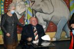 Vlaardingen 13 oktober 2020
Bassie en Adriaan openen in het Vlaardings Museum hun expositie over hun carrierre .
Bas v Toor en Aad v Toor hun vrouwen zijn natullrlijk ook aanwezig.