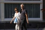 Amsterdam 20 september 2020
Bert Kuizenga en zijn vrouw Astrid wandelend op straat in Amsterdam zuid
