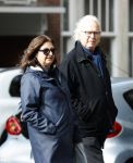 Amsterdam 2 oktober 2020
Eddy Habbema met zijn vrouw aan het wandelen in Amsterdam zuid