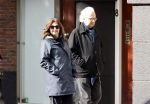 Amsterdam 2 oktober 2020
Eddy Habbema met zijn vrouw aan het wandelen in Amsterdam zuid