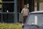 Amsterdam 24 september 2020
Frank de Boer doet boodschappen in Amsterdam zuid. Hij rijdt nog in een mercedes met een USA kenteken