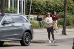 Amsterdam 24 september 2020
Frank de Boer doet boodschappen in Amsterdam zuid. Hij rijdt nog in een mercedes met een USA kenteken