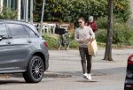 Amsterdam 24 september 2020
Frank de Boer doet boodschappen in Amsterdam zuid. Hij rijdt nog in een mercedes met een USA kenteken