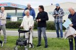 Anna Pauwlona 26 september 2020
Gerard Joling is bij de onthulling van een herdenkingsplakaat van een neergestort vliegtuig in 2e wereldoorlog. Cor de vriend van zijn moeder werd geeerd .