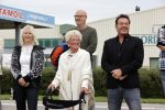 Anna Pauwlona 26 september 2020
Gerard Joling is bij de onthulling van een herdenkingsplakaat van een neergestort vliegtuig in 2e wereldoorlog. Cor de vriend van zijn moeder werd geeerd .