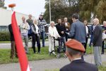 Anna Pauwlona 26 september 2020
Gerard Joling is bij de onthulling van een herdenkingsplakaat van een neergestort vliegtuig in 2e wereldoorlog. Cor de vriend van zijn moeder werd geeerd .