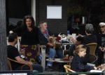 Amsterdam 29 september 2020
Hans v d Togt met vriendinnen en hondjes op terras