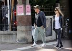 Amsterdam 19 september 2020
Johnny de Mol met zijn vrouw Anouk op het museumplein