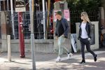 Amsterdam 19 september 2020
Johnny de Mol met zijn vrouw Anouk op het museumplein