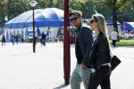 Amsterdam 19 september 2020
Johnny de Mol met zijn vrouw Anouk op het museumplein