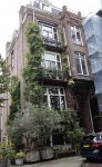 Amsterdam 28 september 2020
Leco v Zadelhoff is de laatste jaren meerdere keren verhuisd binnen Amsterdam.
Roelof Hartplein