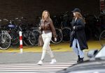 Amsterdam 27 september 2020
Mariska Hulscher met dochter in Amsterdam