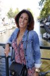Amsterdam 18 september 2020
Rachel Hazes laat een tatoo zetten bij Hankypanky tatooshop op de wallen. Het woord mama wordt getatoeerd met daarin as van haar moeder.