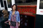 Amsterdam 18 september 2020
Rachel Hazes laat een tatoo zetten bij Hankypanky tatooshop op de wallen. Het woord mama wordt getatoeerd met daarin as van haar moeder.