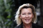 Amsterdam 24 september 2020
Share the Mic dag 2 in hotel lâ€™europe. Saskia Noort