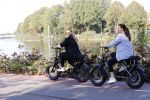Amsterdam 22 september 2020
Skyler en Lia Witschge op hun electrische Knaap fietsen