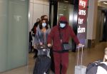 Amsterdam 17 oktober 2021
Andre Hazes en zijn moeder rachel Hazes rriveren op schiphol nadat Andre 4 weken in Spanje is geweest.