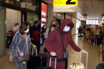Amsterdam 17 oktober 2021
Andre Hazes en zijn moeder rachel Hazes rriveren op schiphol nadat Andre 4 weken in Spanje is geweest.