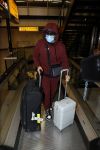 Amsterdam 17 oktober 2021
Andre Hazes en zijn moeder rachel Hazes rriveren op schiphol nadat Andre 4 weken in Spanje is geweest.