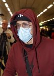 Amsterdam 17 oktober 2021
Andre Hazes en zijn moeder rachel Hazes rriveren op schiphol nadat Andre 4 weken in Spanje is geweest.