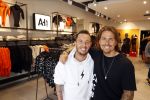 Lelystad 3 september 2021
Andre Hazes en Djarno Hofland hebben een AH6 geopend in de outlet in lelystad.