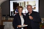 Volendam 12 oktober 2021
Boekpresentatie Jan Keizer bij Hotel Spaander in Volendam . Alle oude bendleden van BZN zijn aanwezig zoals Annie Schilder Carola Smit Jan Tuijp Jack Veerman Thomas Tol Dick Plat