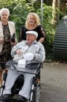 Vlaardingen 17 september 2021
Bas v Toor viert zijn 86e verjaardag . Er is een defile met Bassie en Adriaan auto's. Ook de vrouw van Bas , Coby zijn dochter Liesbeth en schoonzoon Evert waren aanwezig.