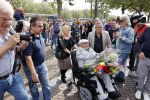 Vlaardingen 17 september 2021
Bas v Toor viert zijn 86e verjaardag . Er is een defile met Bassie en Adriaan auto's. Ook de vrouw van Bas , Coby zijn dochter Liesbeth en schoonzoon Evert waren aanwezig.