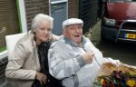 Vlaardingen 17 september 2021
Bas v Toor viert zijn 86e verjaardag . Er is een defile met Bassie en Adriaan auto's. Ook de vrouw van Bas , Coby zijn dochter Liesbeth en schoonzoon Evert waren aanwezig.