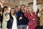 Amsterdam 11 oktober 2021
Presentatie fit platform van Antje Monteiro fit at home health & lifestyle. Bastiaan Ragas met laura Vlasblom