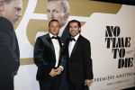 Amsterdam 28 september 2021
Premiere James Bond in Tuschinski. Benjamin Aslan met een kennis