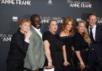 Amsterdam 6 september 2021
Premiere Mijn beste vriendin Anne Frank in Tuschinski.
Bianca Krijgsman, Andre Dongelmans, Rian Gerritsen, Ilse Warringa en Maaike Martens met partner Bart Meuter