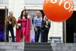 Amsterdam 2 september 2021
Aftrap van Stoptober bij Vondel CS.
Aanwezig Patricia PaaY Hans Klok Bill v Dijk  Louisa en Rowan en Patrick Martens .