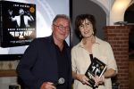 Volendam 12 oktober 2021
Boekpresentatie Jan Keizer bij Hotel Spaander in Volendam . Alle oude bendleden van BZN zijn aanwezig zoals Annie Schilder Carola Smit Jan Tuijp Jack Veerman Thomas Tol Dick Plat