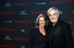 Amsterdam 12 oktober 2021
Premiere Benedetta  in Tuschinski. paul Verhoeven is de regisseur. Derek de Lint met zijn vrouw