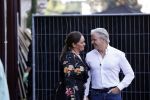 Amsterdam 20 september 2021
Opnames commercial met Dries Roelvink voor de deur bij Oger. Ook zijn vrouw Honoria en manager Frank Wisse zijn erbij . Dries rijdt met zijn biro CCCC schade tegen een bloembak.