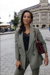 Amsterdam 23 september 2021
Rose Bertram onthult de cover van Fabulous Mama met zichzelf op de cover bij Cafe de Waard. Dyantha Brooks