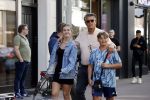 Amsterdam 18 september 2021
Emile Ratelband met zijn kinderen Emilio en Royce op de PC Hooftstraat