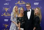 Scheveningen 26 september 2021
Premiere Aladdin in het circustheater. Erik de Zwart met vrouw en dochters