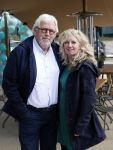 Almere 16 oktober 2021
De zoon van Ernst daniel Smid opent een restaurant in Almere . Het restaurant heet pier 39.
Ernst daniel kwam met zijn vriendin