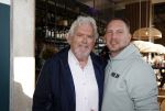 Almere 16 oktober 2021
De zoon van Ernst daniel Smid opent een restaurant in Almere . Het restaurant heet pier 39.
Ernst daniel kwam met zijn vriendin