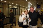 Schiphol 17 oktober 2021
Gallyon v Vessem met haar man op schiphol