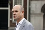 Den Haag 31 augustus 2021
Mark Rutte , Wopke Hoekstra Lillianne Ploumen Jesse Klaver Sigrid Kaag Gert Jan Segers en Rob Jetten op gesprek bij Mariette Hamer ivm vormen van nieuwe regering op het binnenhof.