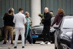 Schiphol 17 oktober 2021
Gordon gaat emigreren naar Dubai en vertrekt vanag Schiphol met div vrienden. Oa Patrick Kathy zijn manager Nathalie  Moser en vriend Jeffrey de Visser gaan met hem mee