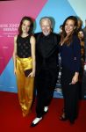 Amsterdam 11 oktober 2021
Premiere Liefde zonder grenzenin Tuschinski met in de hoofdrol Yolanthe Cabau v Kasbergen Jim Bakkum Soy Kroon Abbey Hoes  Hajo Bruins en Peggy Vrijens . hajo Bruins kwam met zijn vriendin en schoonzus
