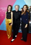 Amsterdam 11 oktober 2021
Premiere Liefde zonder grenzenin Tuschinski met in de hoofdrol Yolanthe Cabau v Kasbergen Jim Bakkum Soy Kroon Abbey Hoes  Hajo Bruins en Peggy Vrijens . hajo Bruins kwam met zijn vriendin en schoonzus