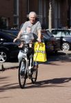 Amsterdam 22 september 2021
Hajo Bruins met zijn dochter Teddy Marie Keet op de fiets.