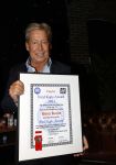 Utrecht 10 oktober 2021
Hans Kazan krijgt de Fred Kaps award.
Zijn vrouw Wendy en zoon Steven Kazan
